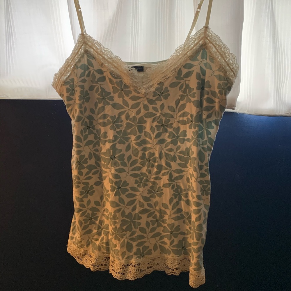American Eagle Flowered Cami